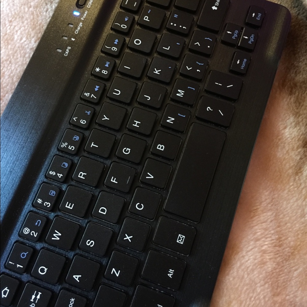 Bluetooth keyboard